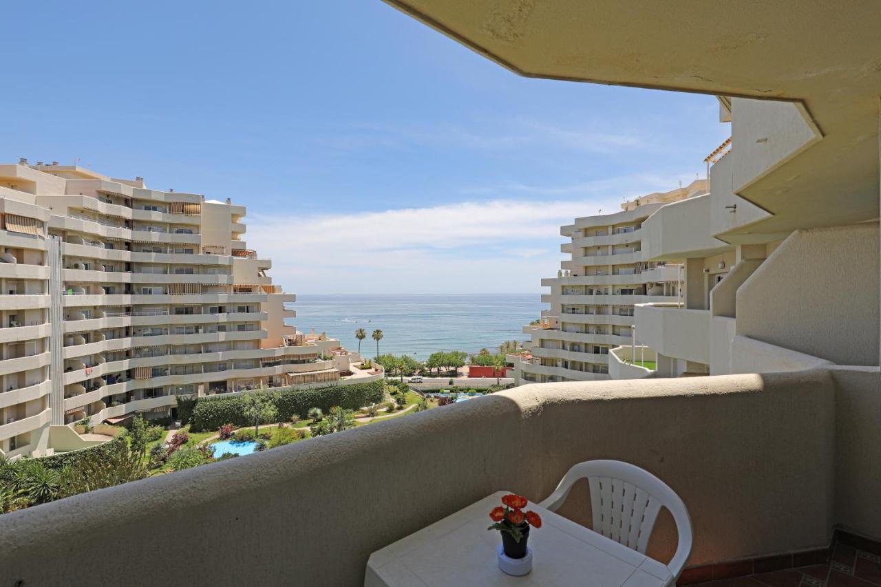 074 - Fabulous Sea View Apartment In Benal Beach Complex Бенальмадена Екстер'єр фото